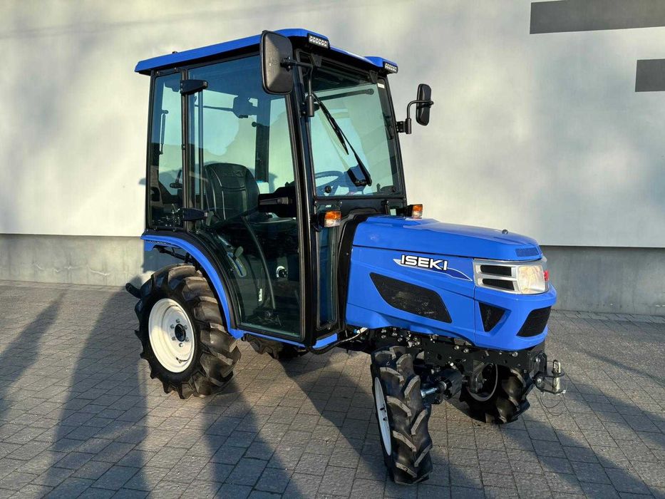 Traktor komunalny ISEKI TM3267AL ECO z ogrzewaną kabiną BARTESKO!
