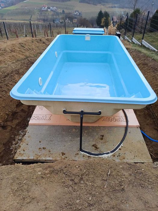 Basen gotowy poliestrowy Royal 5,30 x 3,20 ogrodowy ! niecka Producent