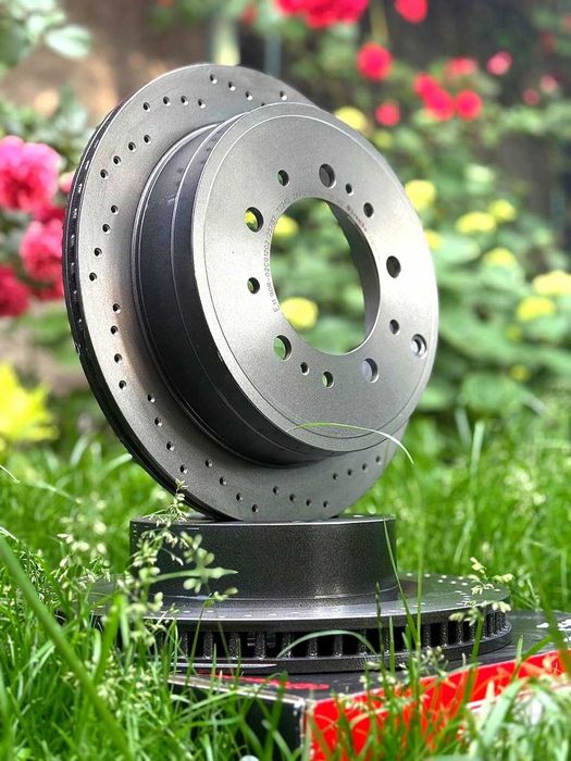 Brembo.  Перфоровані гальмівні диски Toyota Sequoia, Tundra ( Тойота Секвоя та Тундра )