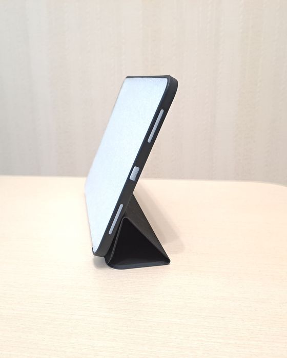 Чехол для Ipad 10 / Ipad 11 (A16) 10.9' с местом для пенсил