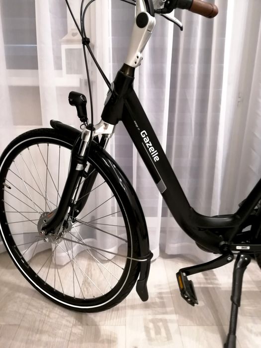 Gazelle Orange C7+