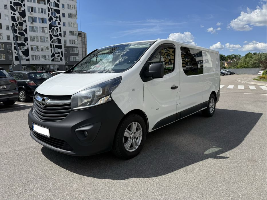 Opel Vivaro 2017р., 1,6сdti, груз-пас, довга база