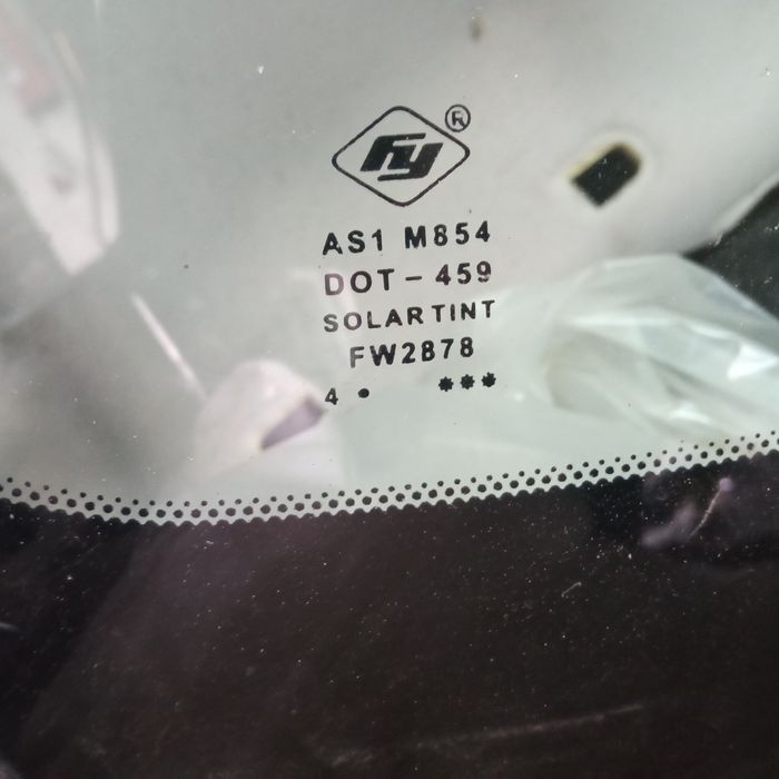 Szyba czołowa Nissan Rogue