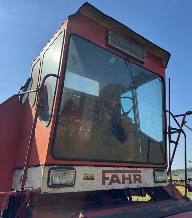 Kabina kombajn Deutz Fahr M 1300,1320,1322 inne Claas