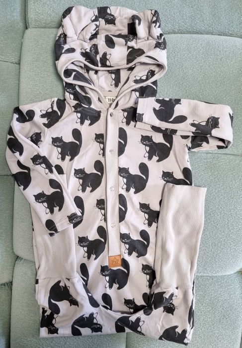 Kombinezon z uszkami Zezuzulla rozmiar 116