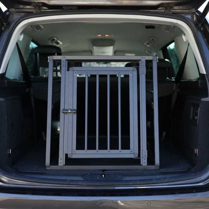 Kerbl Pet aluminiowy transporter samochodowy Vacation 55x77x50 cm