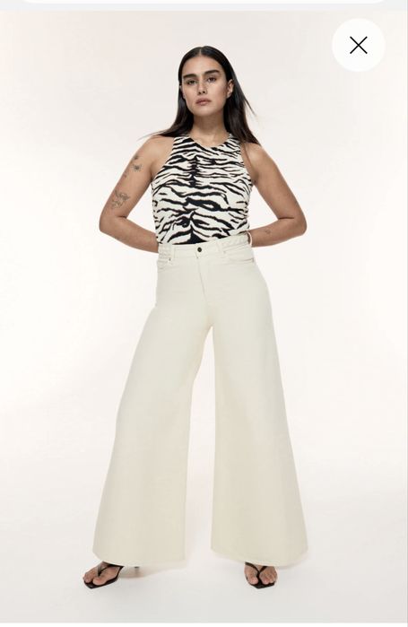 Топ-боді H&M. Трендовий принт