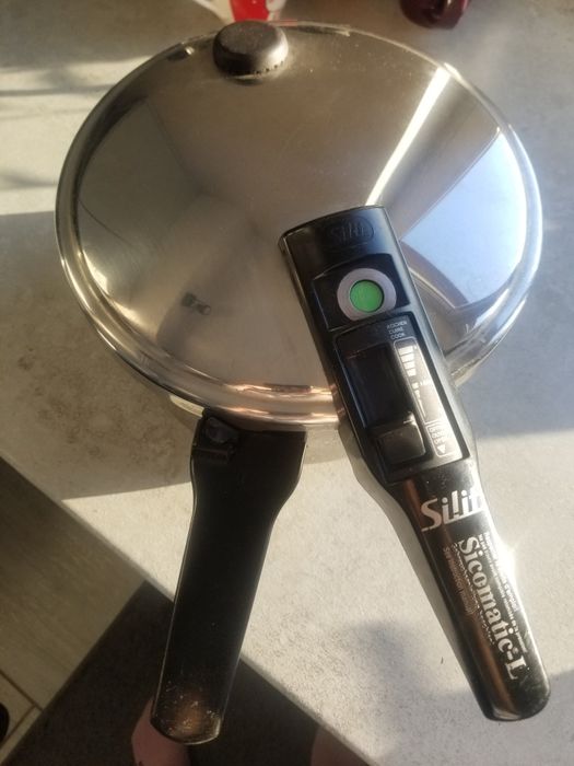 Silit  silcomatіc скороварка баняк каструля