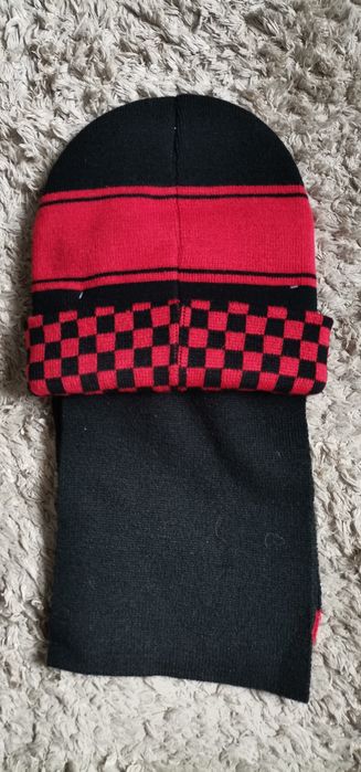 Gorro e cachecol NOVOS