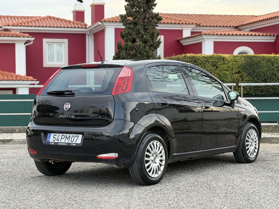 Fiat Punto 1.2 / 84.000km - 2015 - Garantia