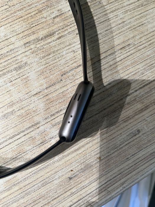 Apple Watch series 3 42mm заблоковані на icloud