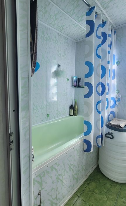 Продам будинок в Марганці.