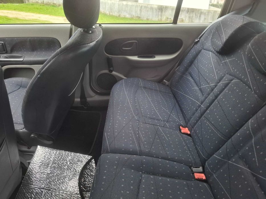 Renault Clio 1.2 16V - 2002