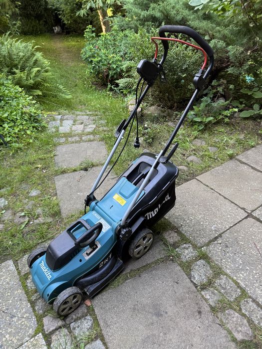 Kosiarka elektryczna makita ELM3320