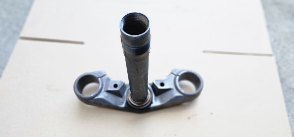 Półka dolna Moto Guzzi Norge 1200