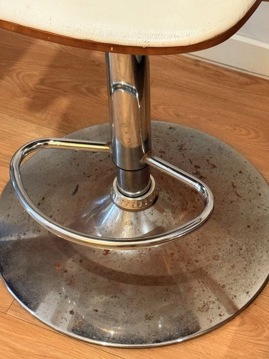 Bancos altos de Cozinha