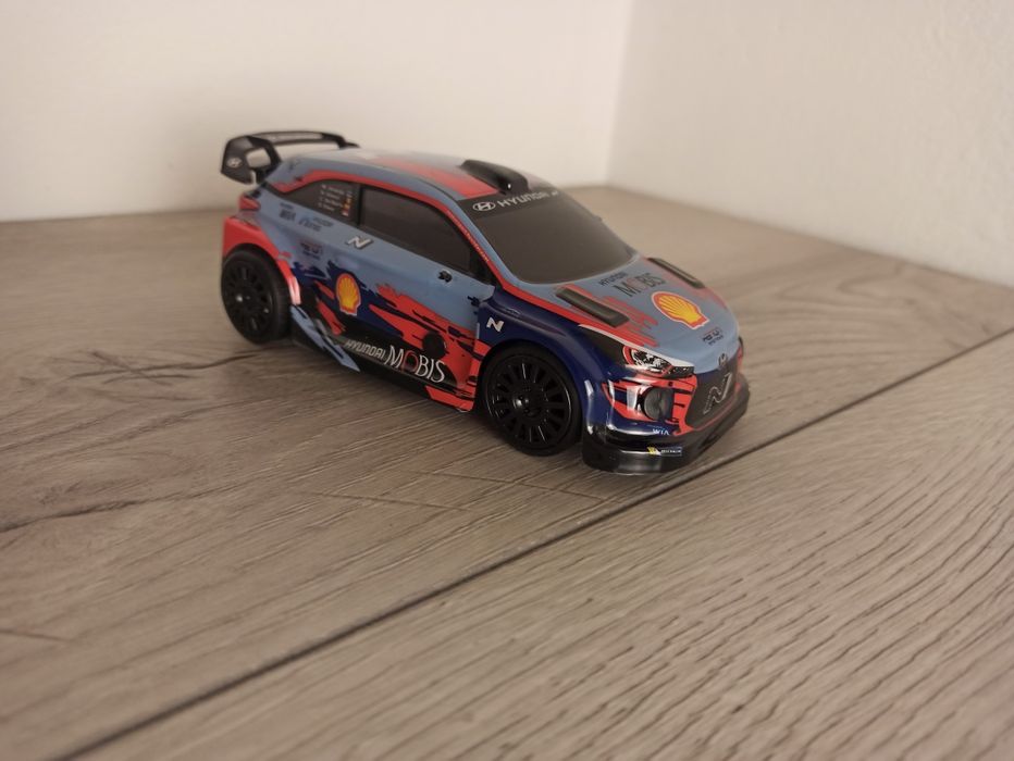 HYUNDAI i20 Rc, zdalnie sterowany