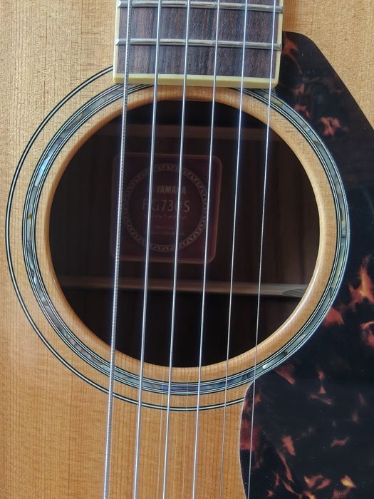 Yamaha FG730S nt gitara akustyczna + pokrowiec