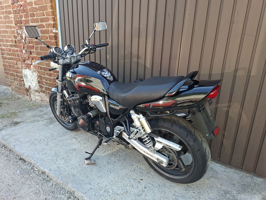 Suzuki GSX 750 Inazuma rok 1999, ładny stan, transport pod dom