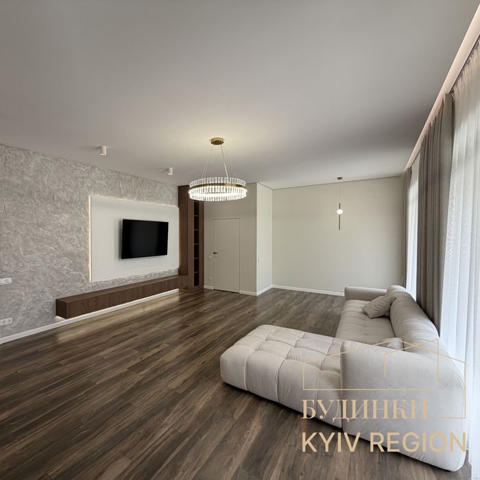 Продаж будинку  Hi-Tech ремонт меблі з басейном у КМ White Stone
