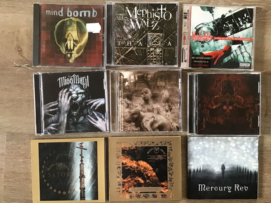 CDs metal , gótico, rock, letra L+ M todos a 2€