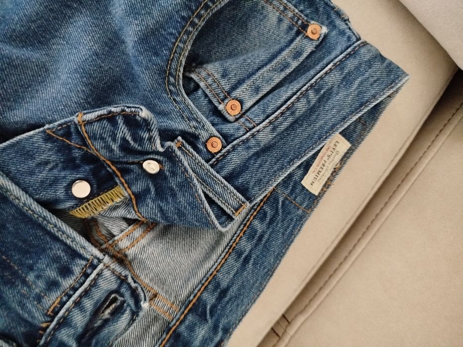 Джинси  Levi's 501 преміум оригінал w33