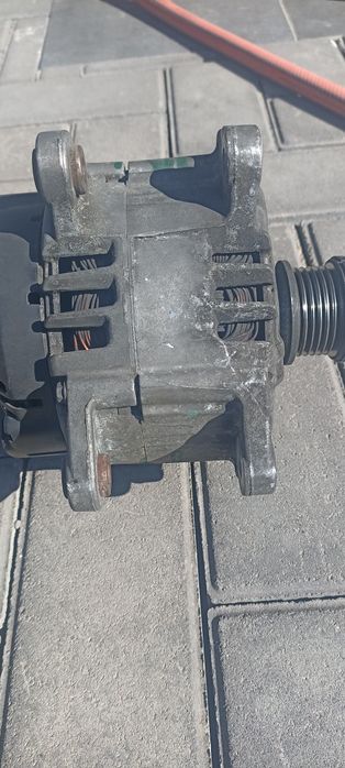 Генератор Ауді 2 дизель.