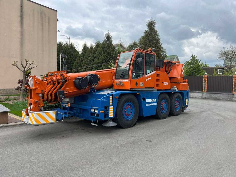 Послуги автокрана 25т - 250т