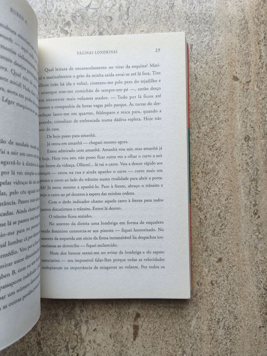 Páginas (III), Ruben A.