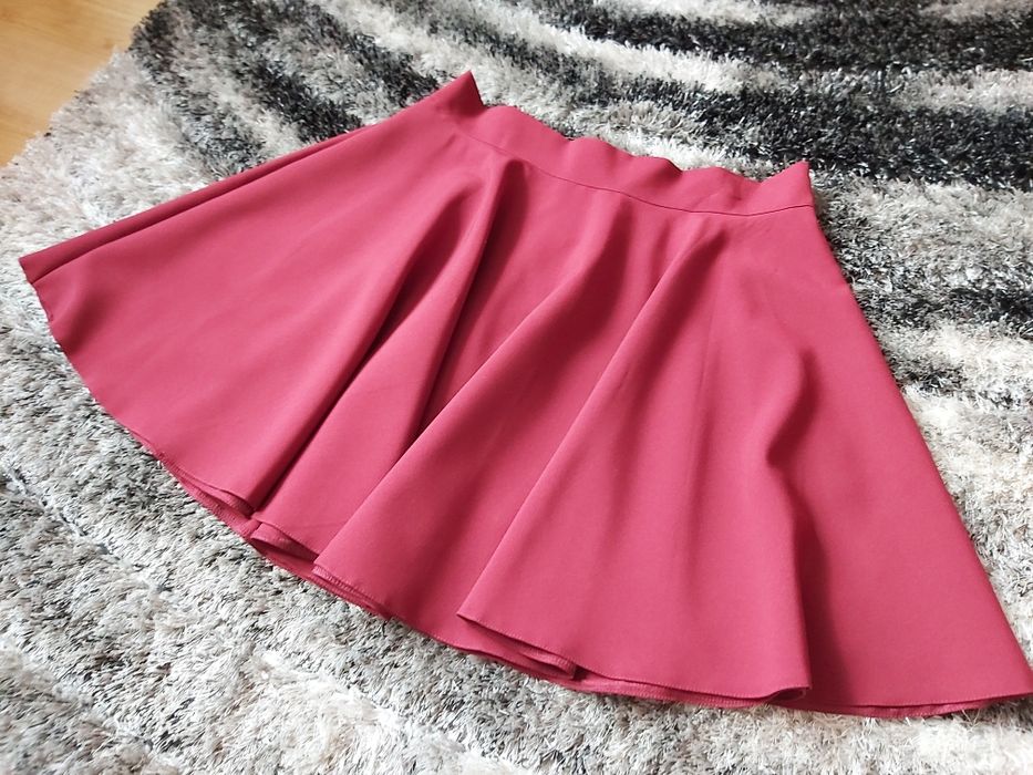 Bordowa mini spódniczka z pełnego koła XL/42