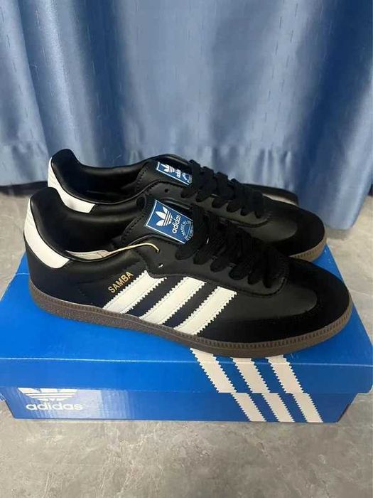 Buty damskieTrampki Adidas_Samba_OG_Black R.40