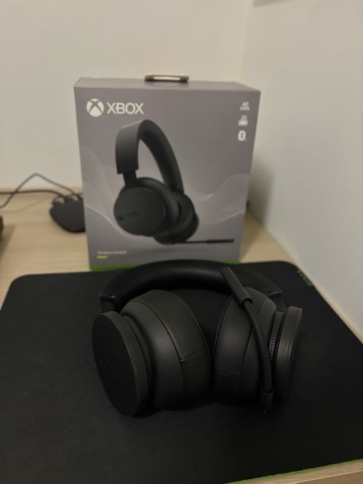 Microsoft Xbox Wireless Headset 2.0 Auscultadores Gaming Sem Fios Pretos