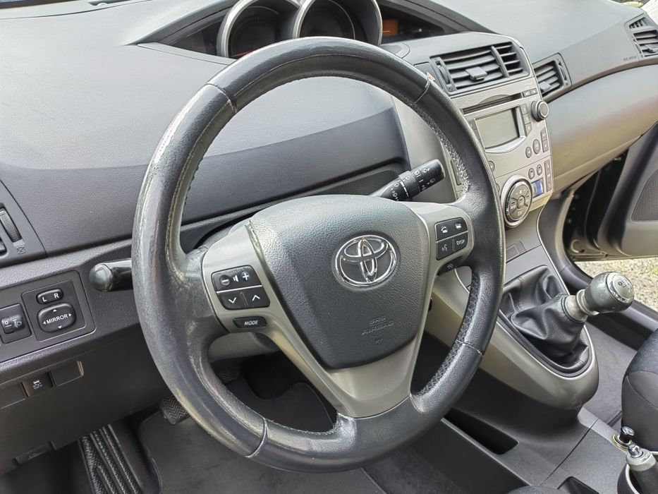 Toyota corolla verso