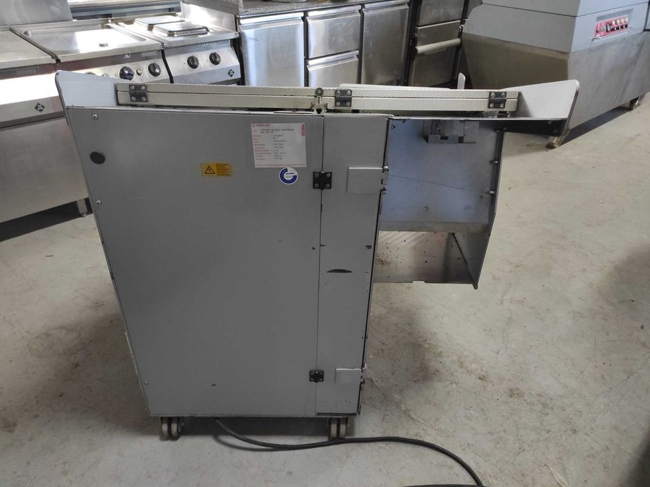 Хліборізка. Circumat.