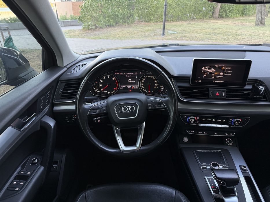 Audi Q5 2018 VIN WA1BNAFY3J2005013 фото оголошення 14 з 24
