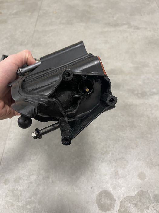 BMW kolektor ssący / dolotowy E90 E92 E81, E82, E87, E88