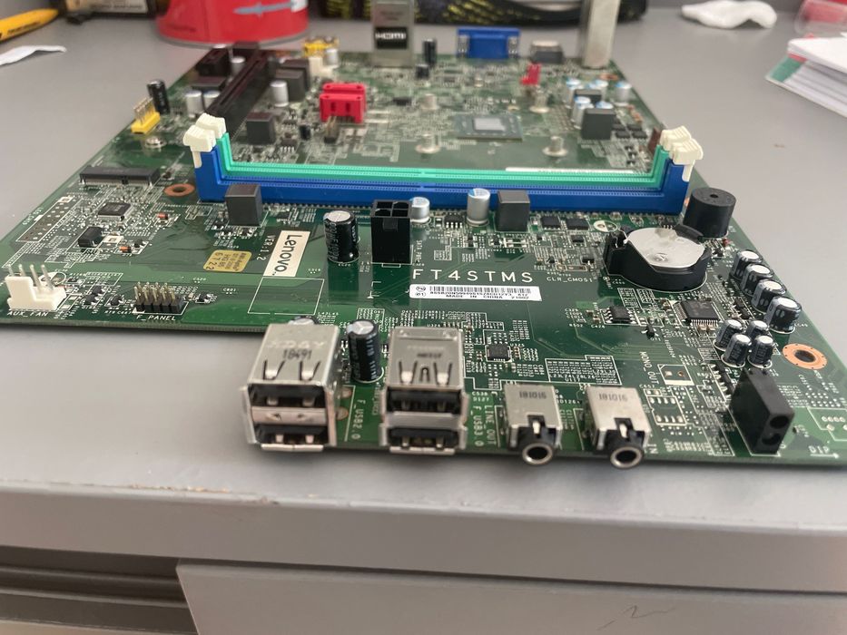 Motherboard Ideacentre com Processador integrado + dissipador e cooler