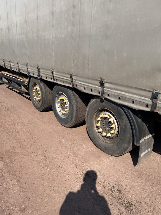 Продам тягач з причіпом