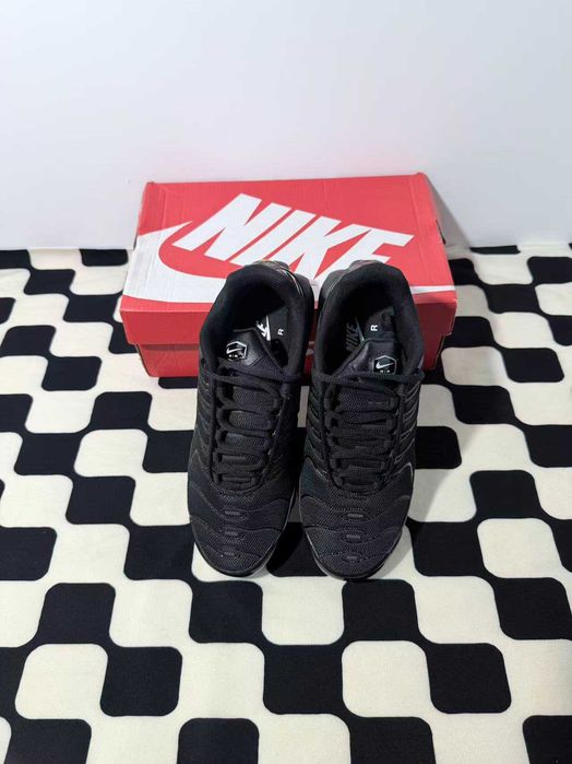Air Max TN Plus Black R.41