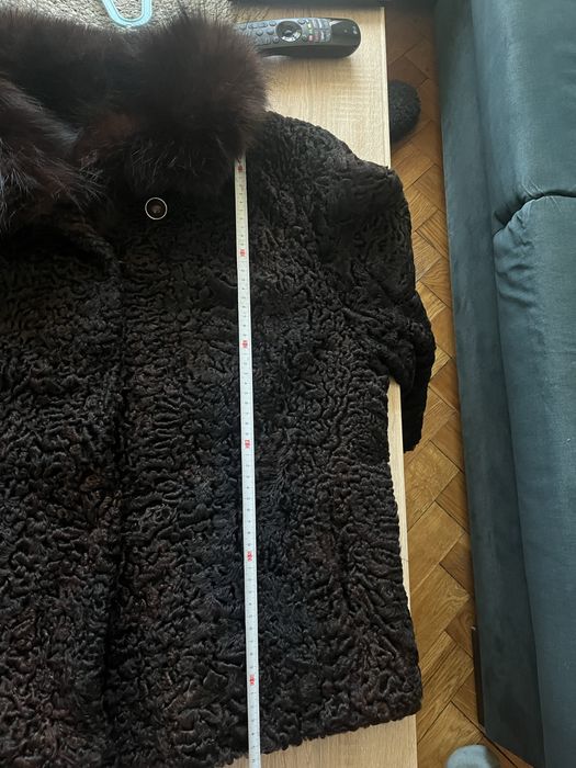 Futro karakuły damskie