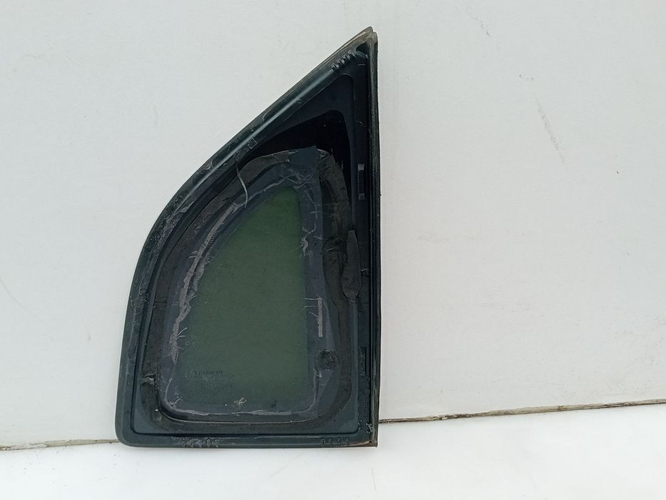 Vidro do painel trás esquerdo RENAULT Captur (J5_)