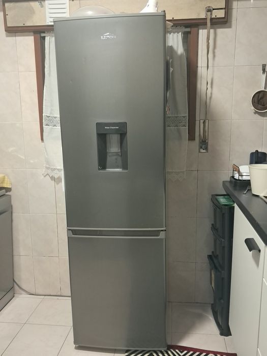 Vendo frigorífico .