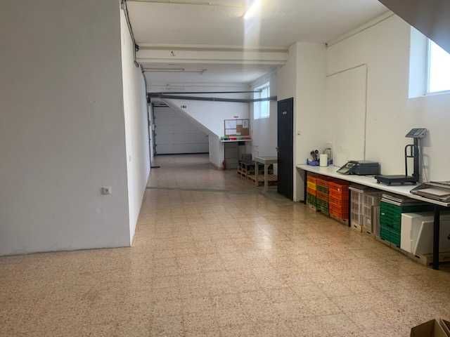 Espaço com 377m2 no centro de Torres Novas ( Comercio e Serviços )