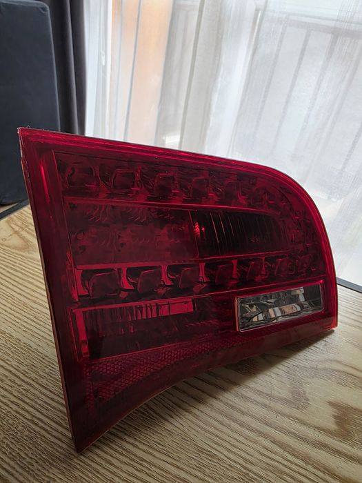 Lampa tył Audi A6C6 LED lewa w klape Audi A6 C6 Avant