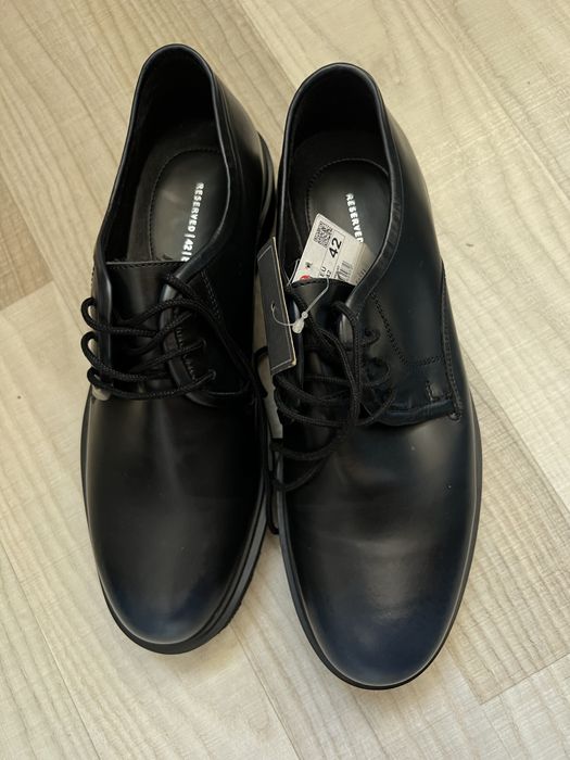 Шкіряні туфлі reserved