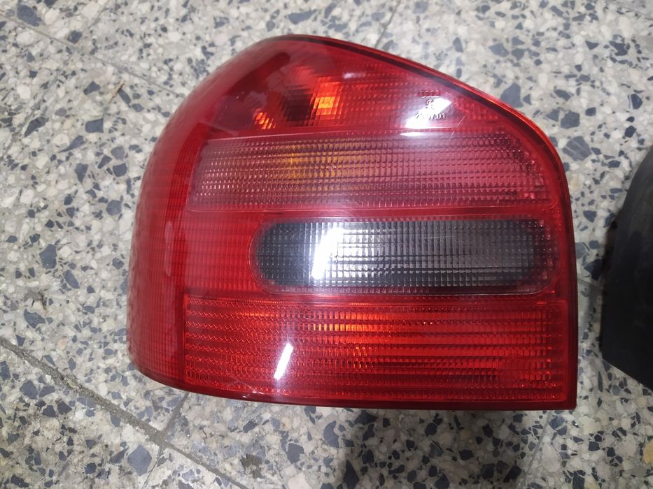 Faróis traseiros Audi A3 originais