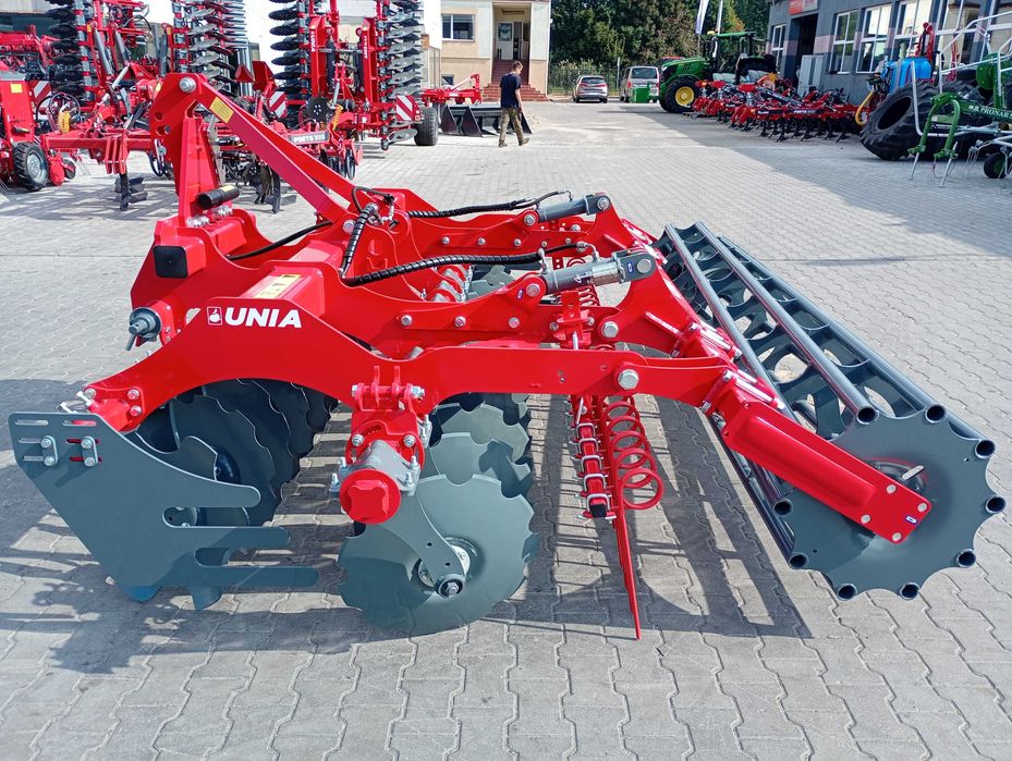 Brona talerzowa UNIA ARES XL 3 - fabrycznie nowa, rok 2025 wał rurowy