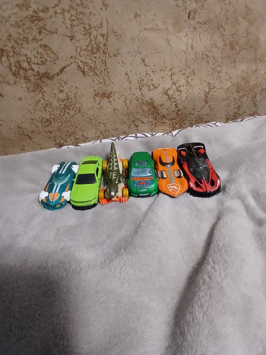 Машинки хот вилс