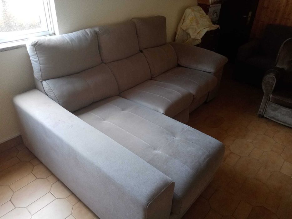 Sofá chaise long
