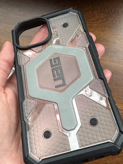 UAG чохол для iphone 15